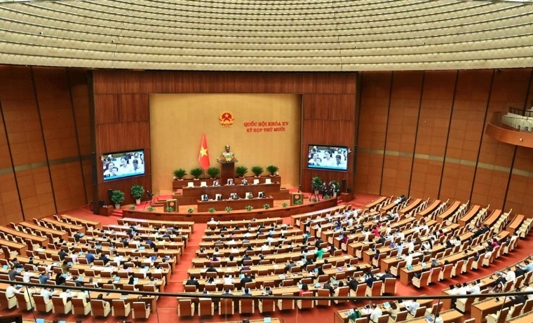 Proposal to raise base salary for civil servants from January 2026